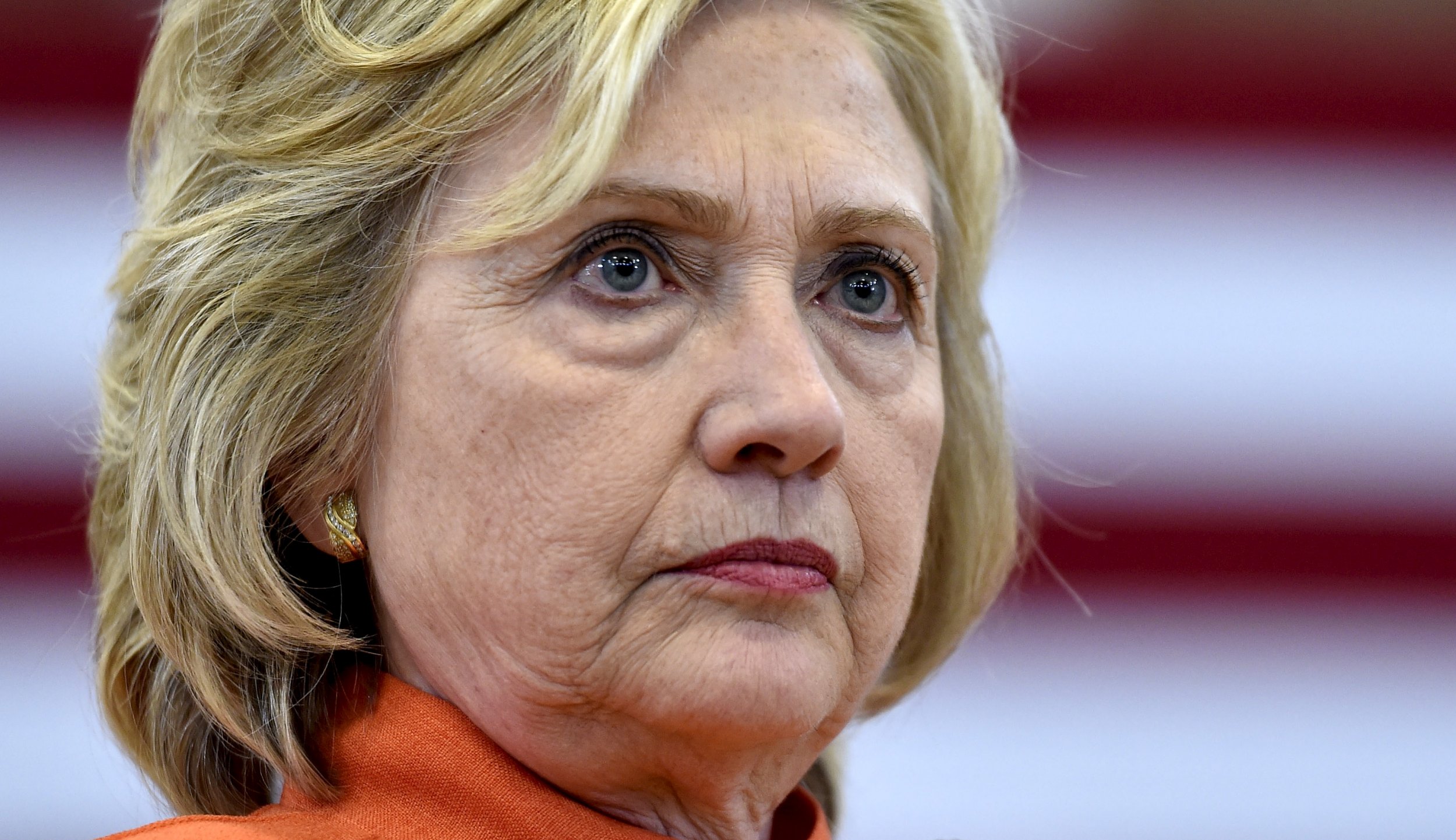 State Department Releases 7000 Pages Of Hillary Clintons Emails 