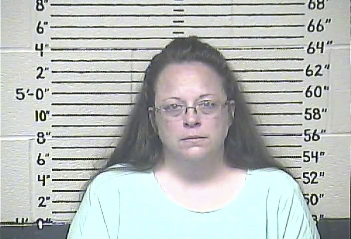 Why Kentucky Clerk Kim Davis Cant Be Fired For Refusing To Issue Same 