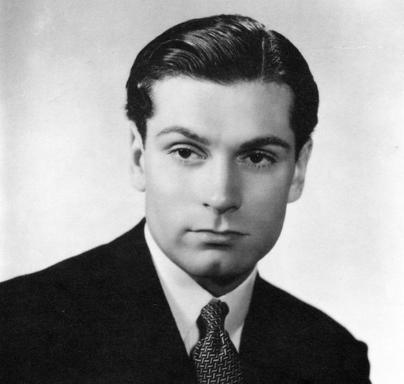 Laurence Olivier: Queen Elizabeth II