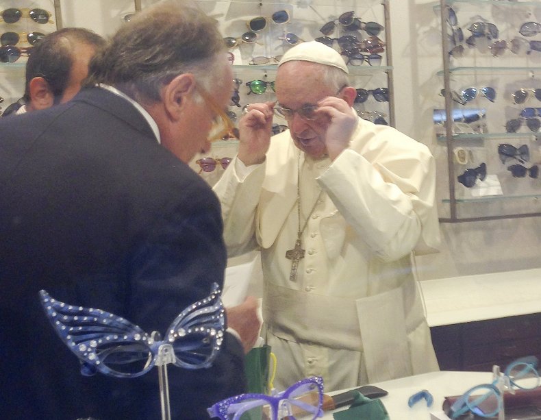 9/9 Pope Francis Eye Glasses 9/9 Pope Francis Eye Glasses