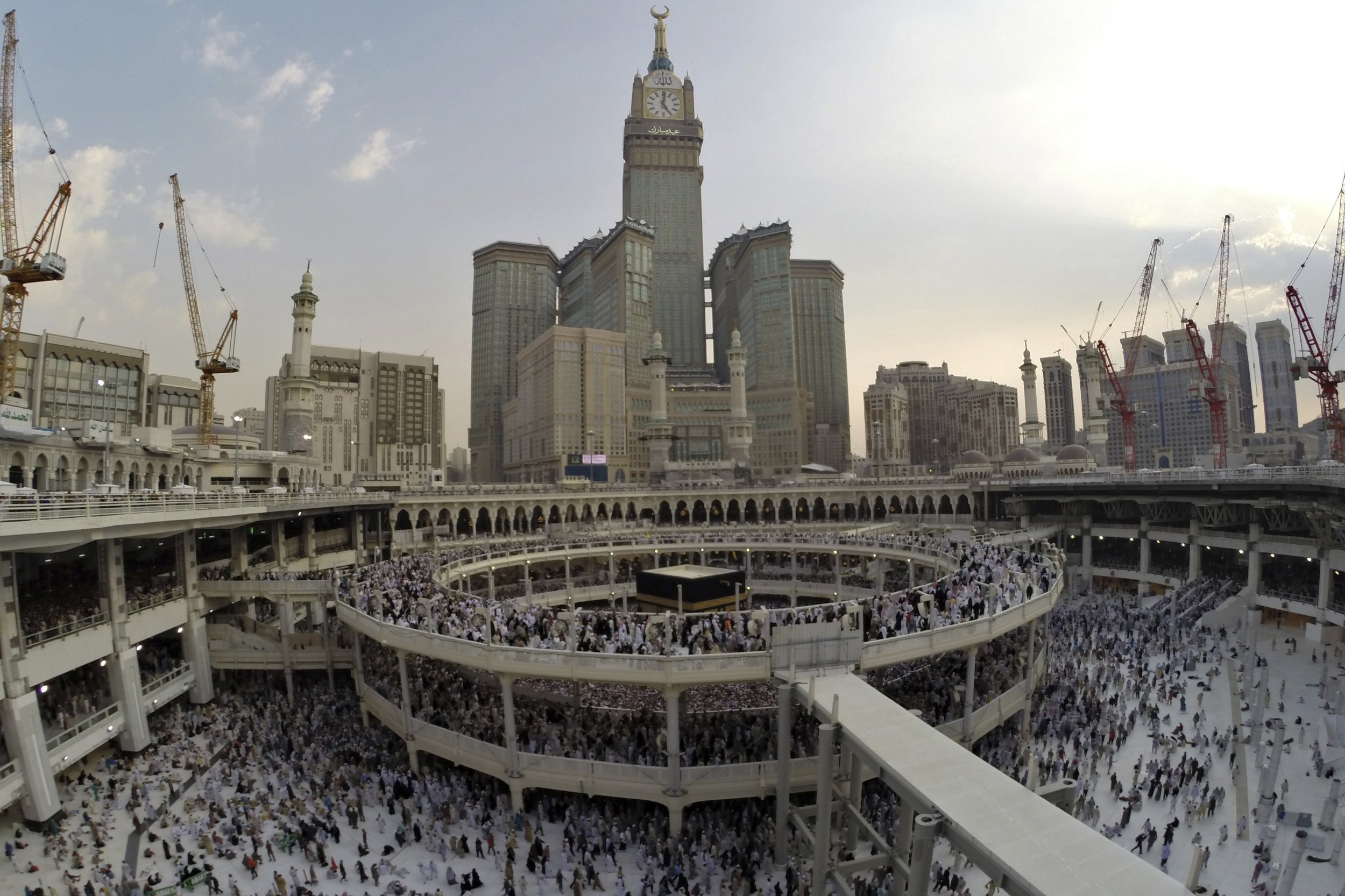 0910_Mecca_Grand_Mosque_01