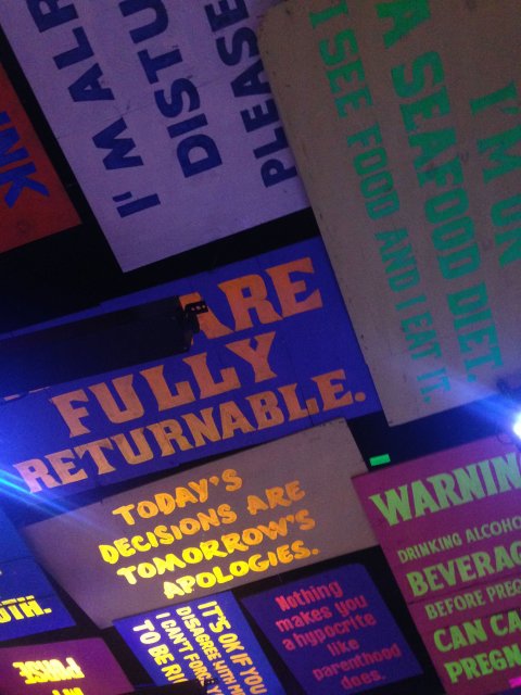 09_25_SenorFrogs_02
