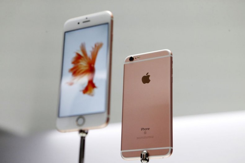 Apple iPhone 6S record-breaking sales