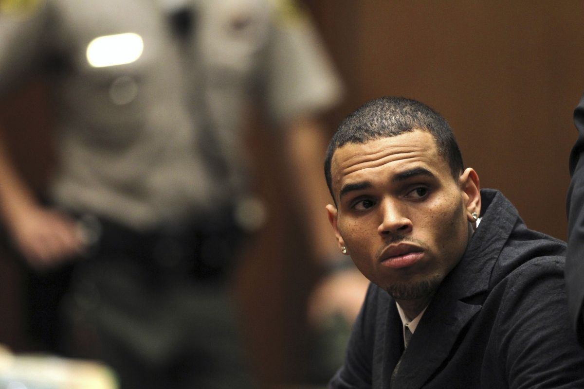 Chris Brown banned from Australia