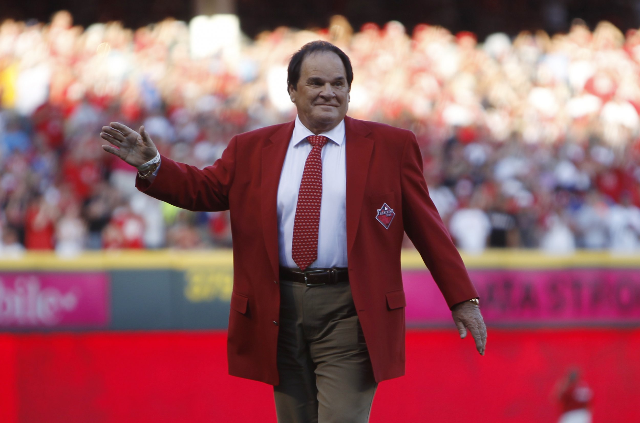 Pete Rose Meets With Major League Baseball to Discuss Possible Reinstatement