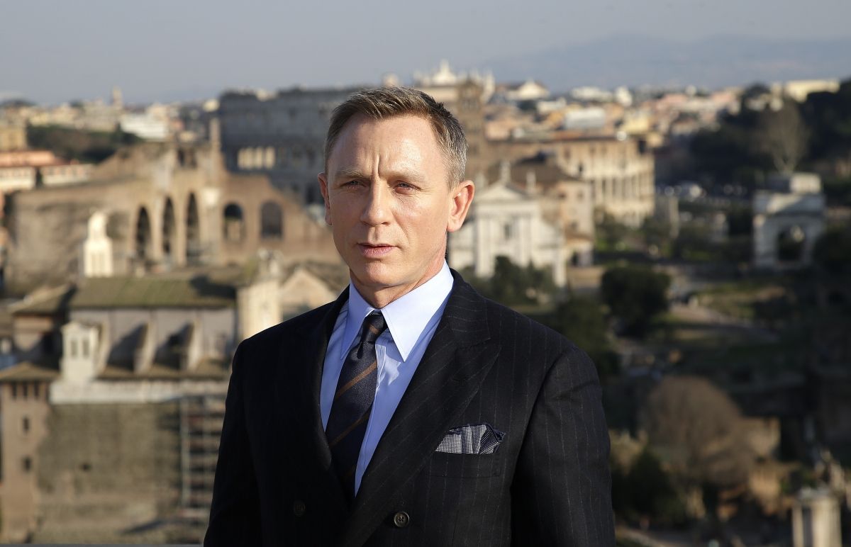 Daniel Craig's Love/Hate Relationship With James Bond