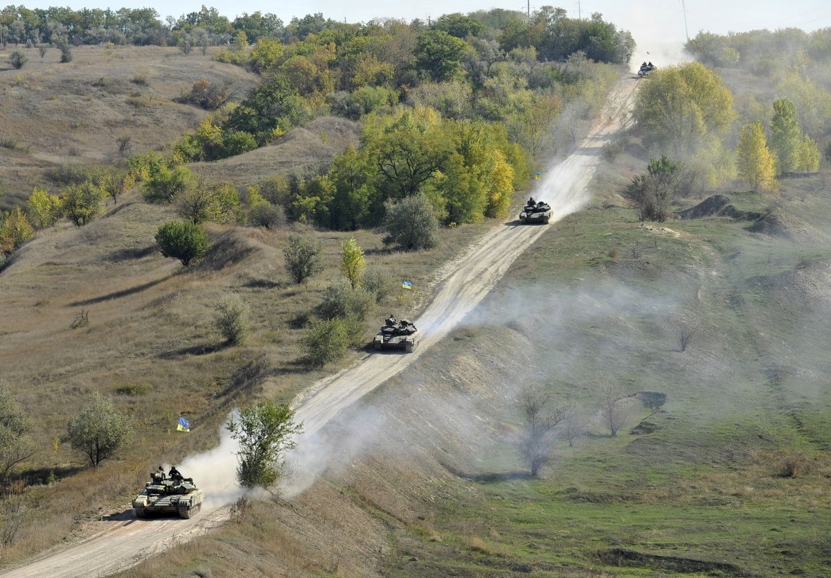 Luhansk Rebels Open to Discussions with Ukraine's President