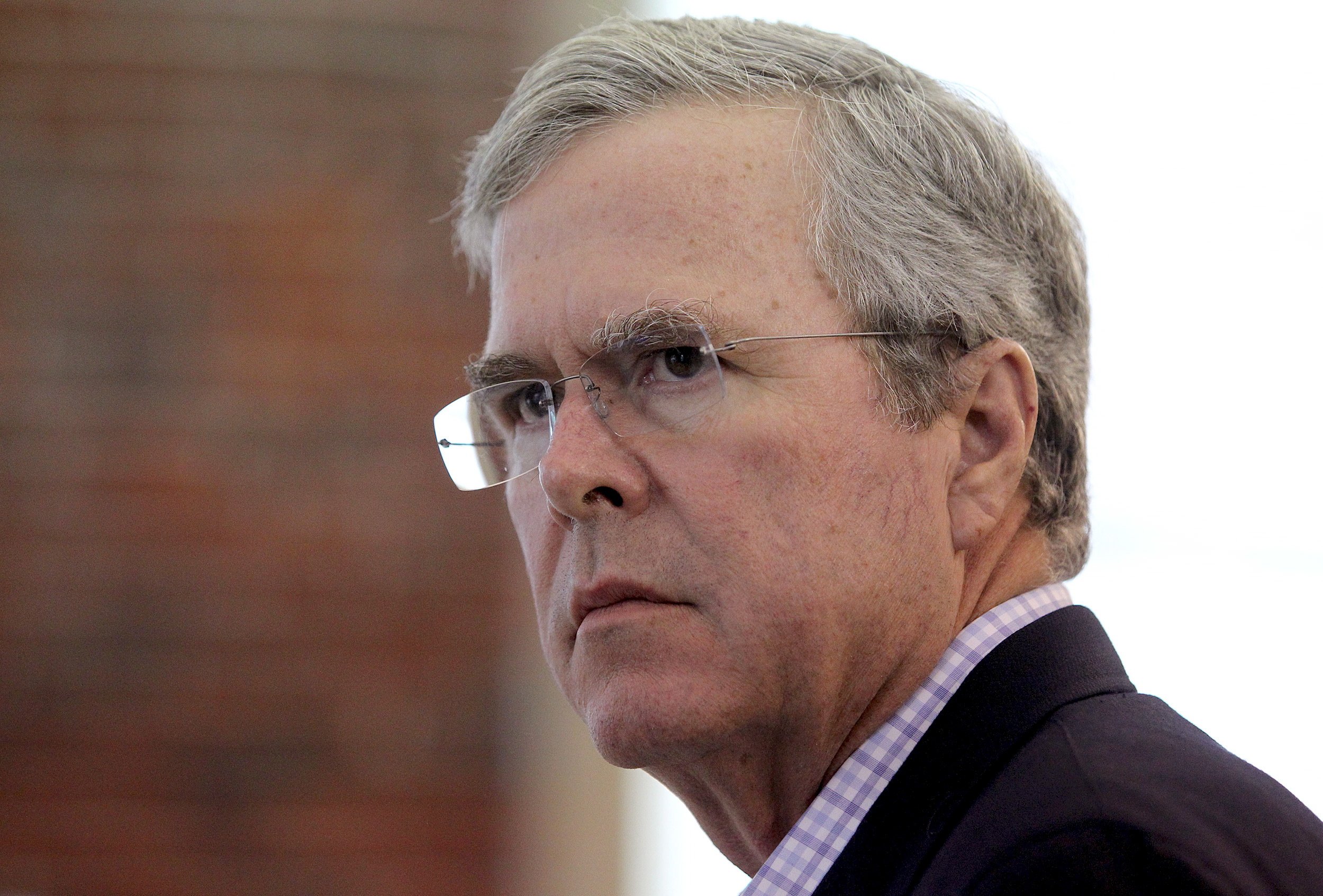 Report Bush Outraises Rubio Cruz Trails Carson