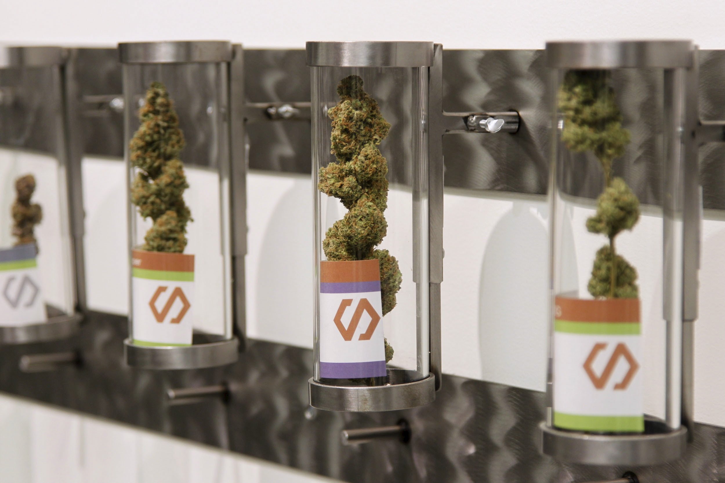 1016_Marijuana Legalization