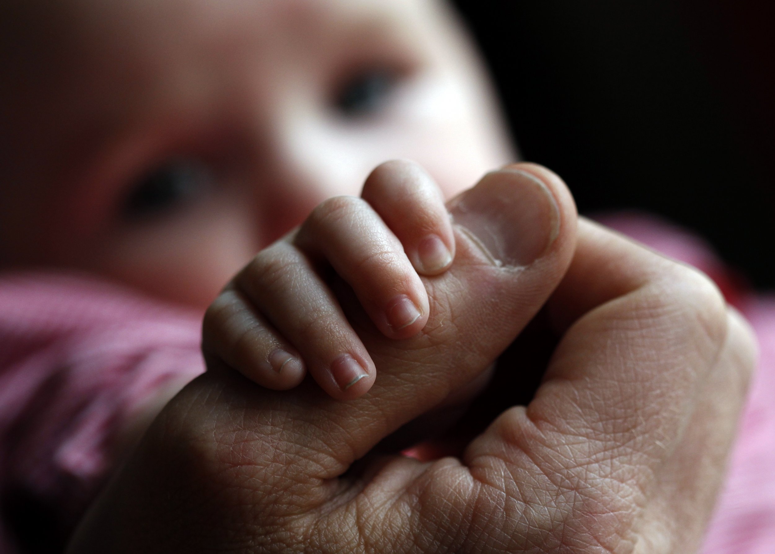 Why Do Babies Touch Your Face When Feeding