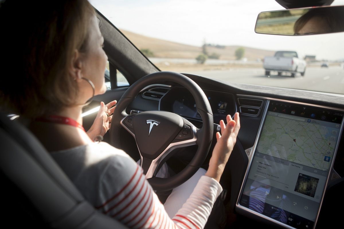 Tesla Autopilot