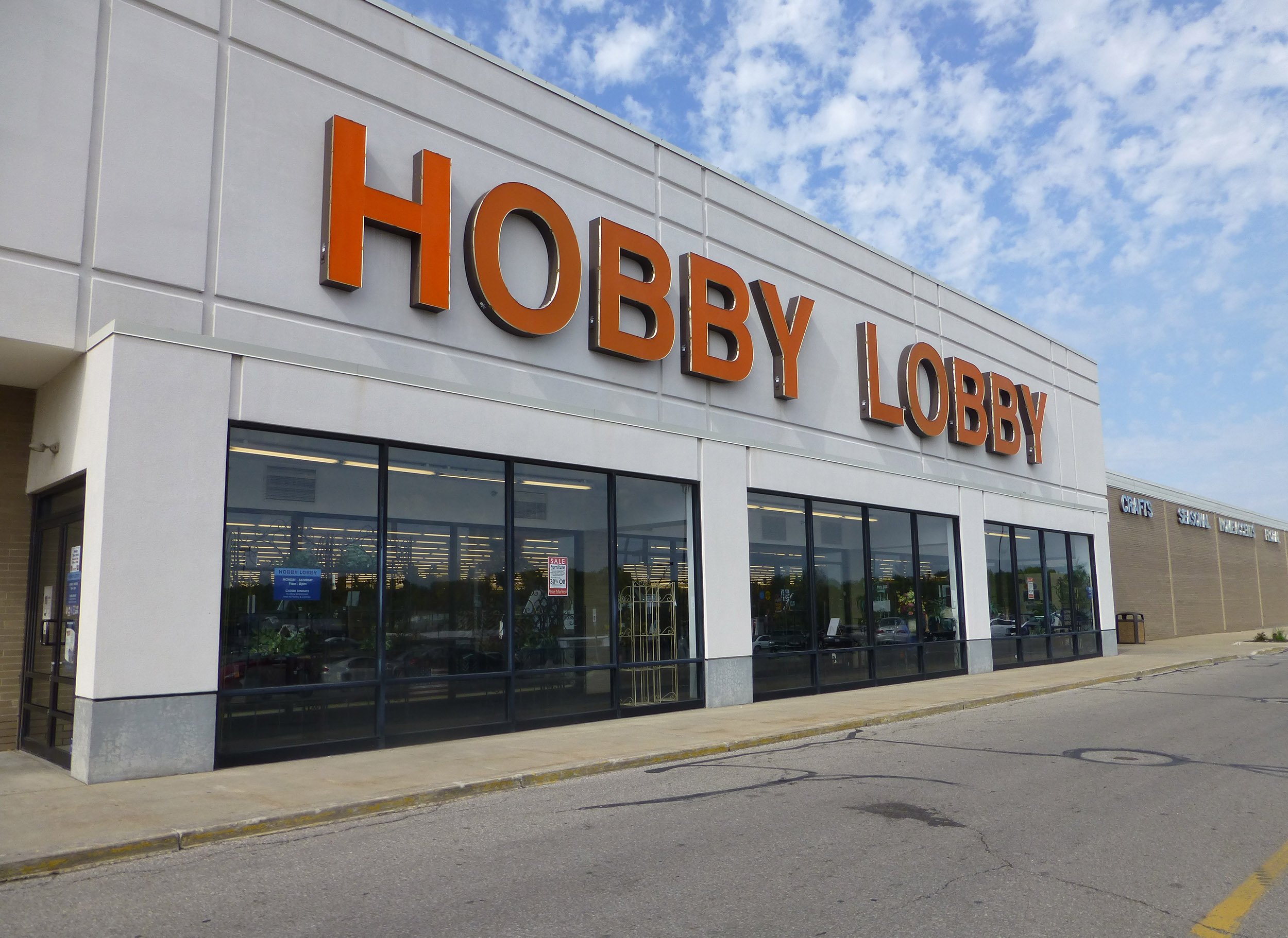 10_28_HobbyLobby_01