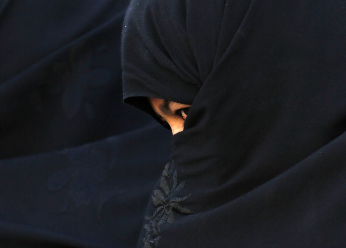 Afghan woman in Ghor