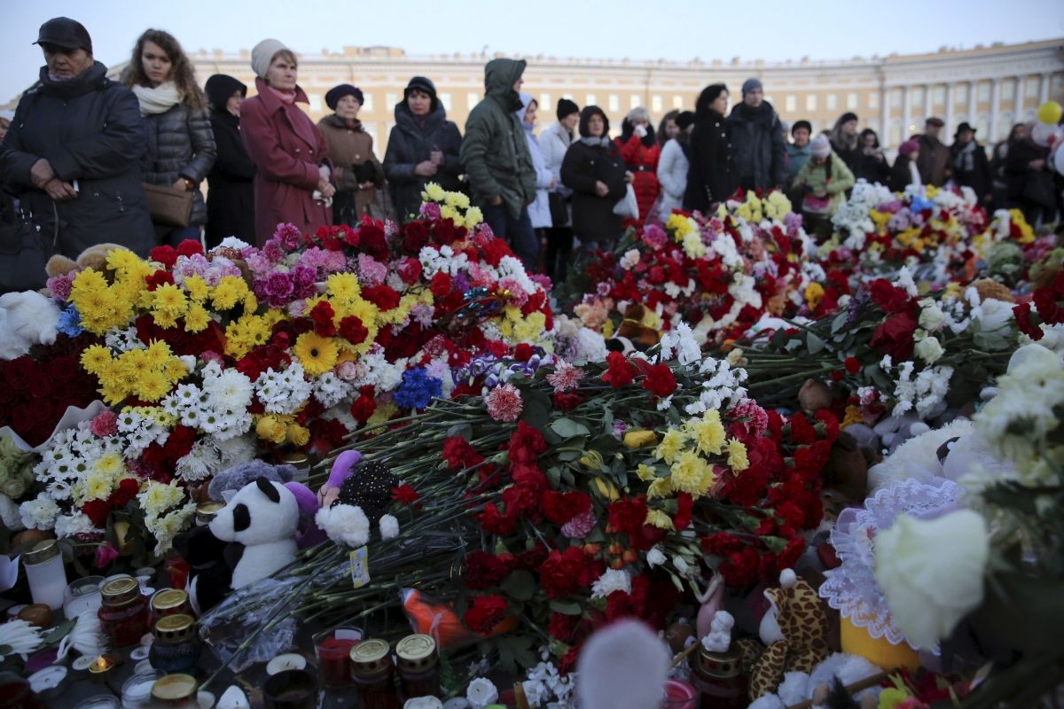 6 октября 2015. Трагедия над Синайским полуостровом 2015. Катастрофа a321 над Синайским. Авиакатастрофы Синай 2015. Авиакатастрофа а321 в Египте.