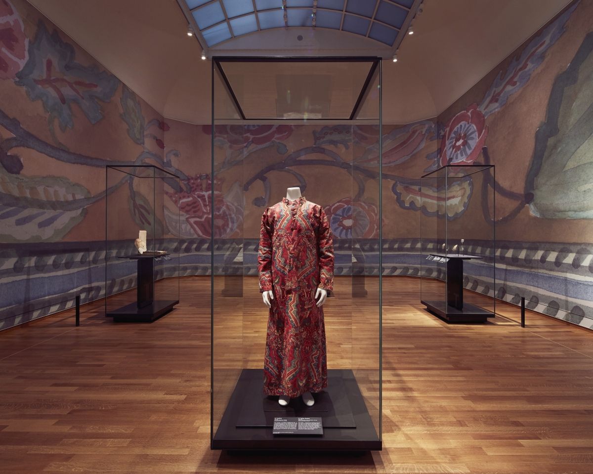 Rijksmuseum Exhibition Explores Dutch Fascination With Asian Luxury Goods