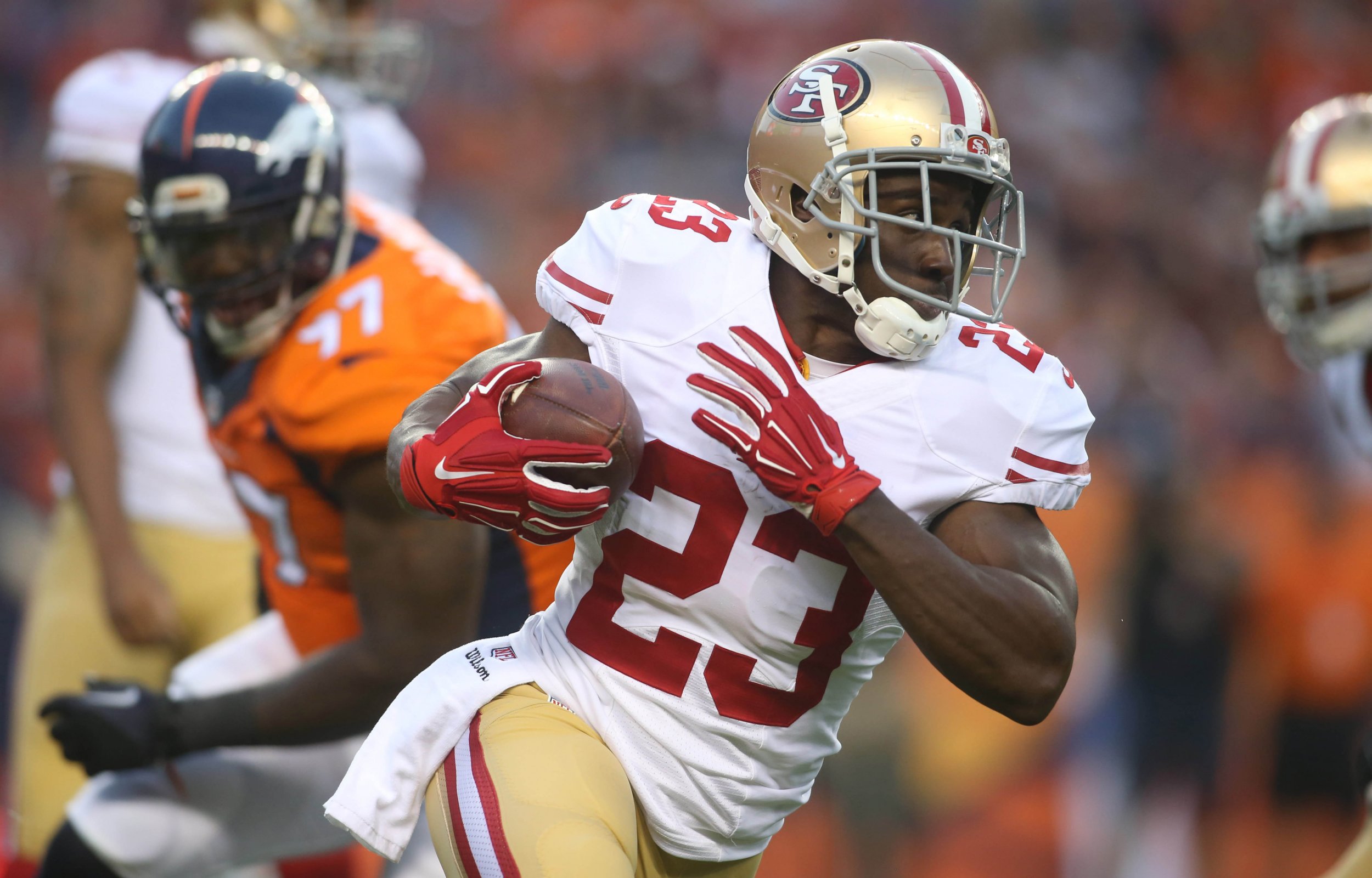 Reggie Bush Is Reportedly Suing the City of St. Louis After Suffering ...