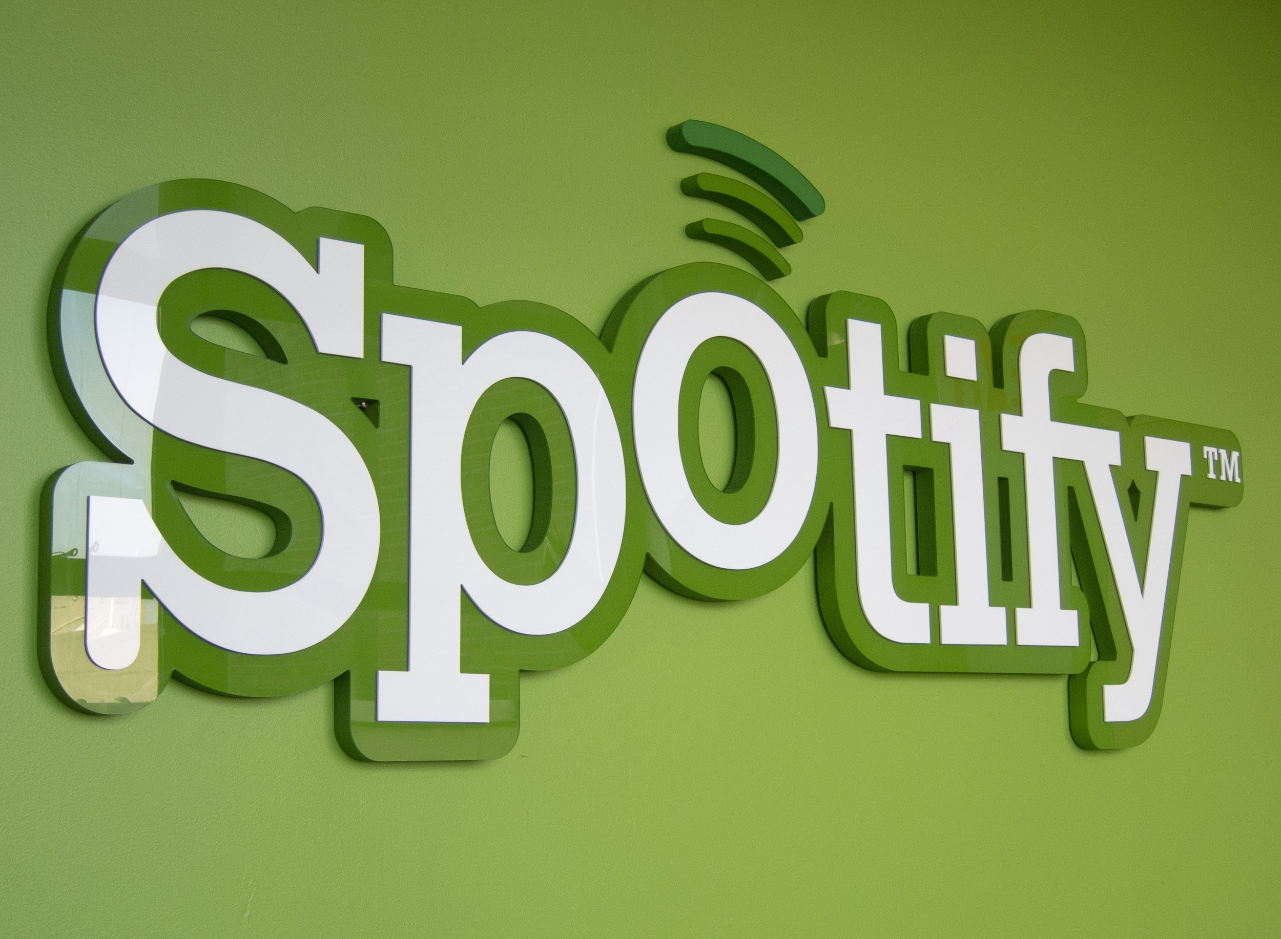 spotify-to-offer-workers-six-months-paid-parental-leave