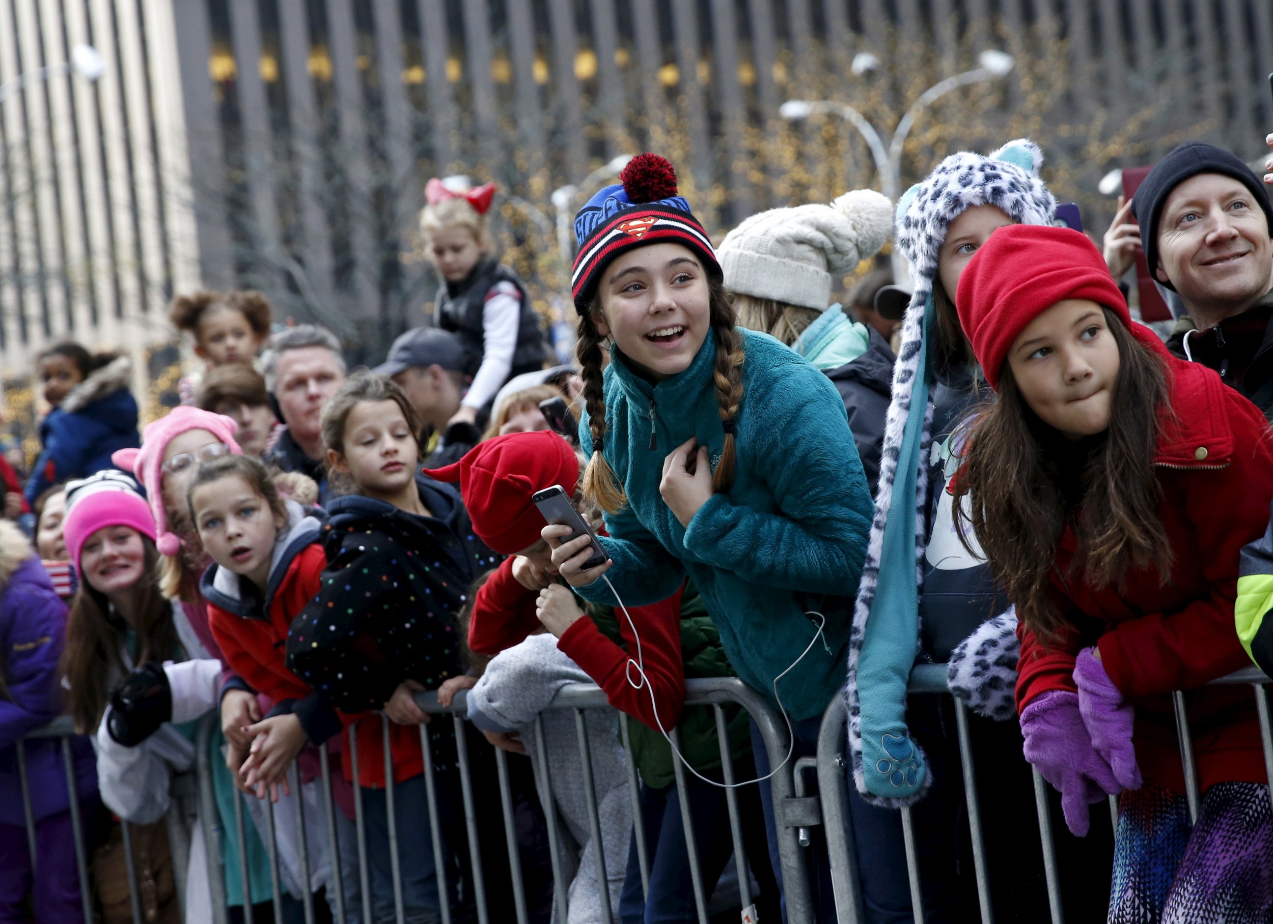 Photos: Spectacles and Spectators at 89th Annual Macy's Thanksgiving ...