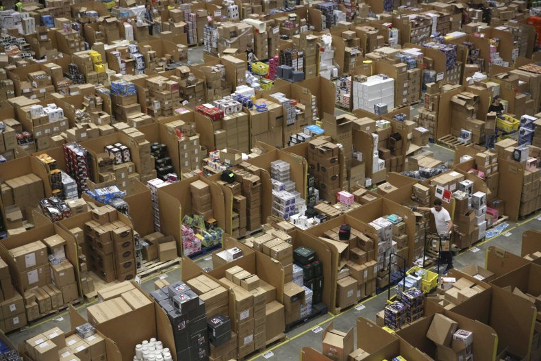 1126_Black Friday Worldwide