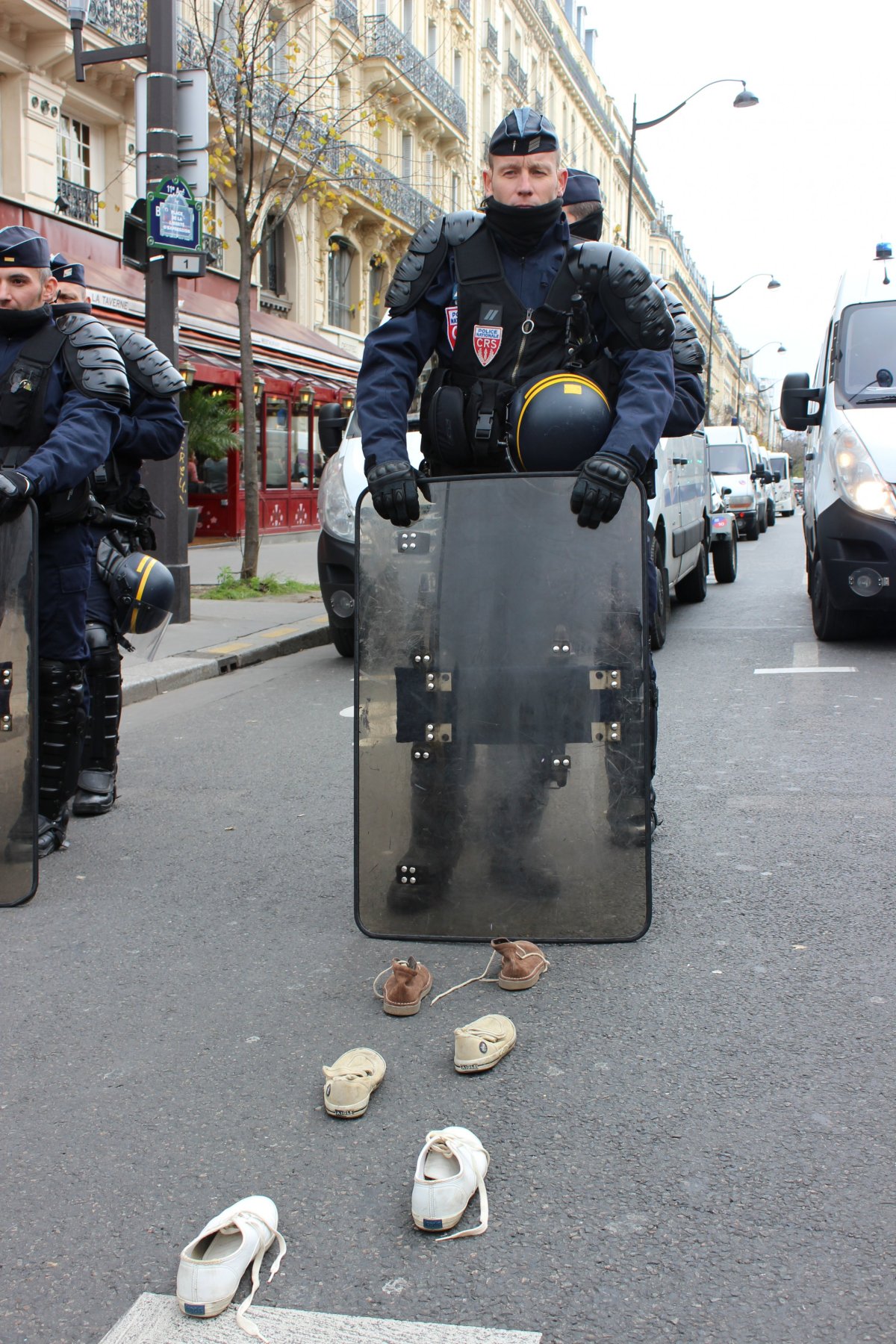 shoes-riot-police