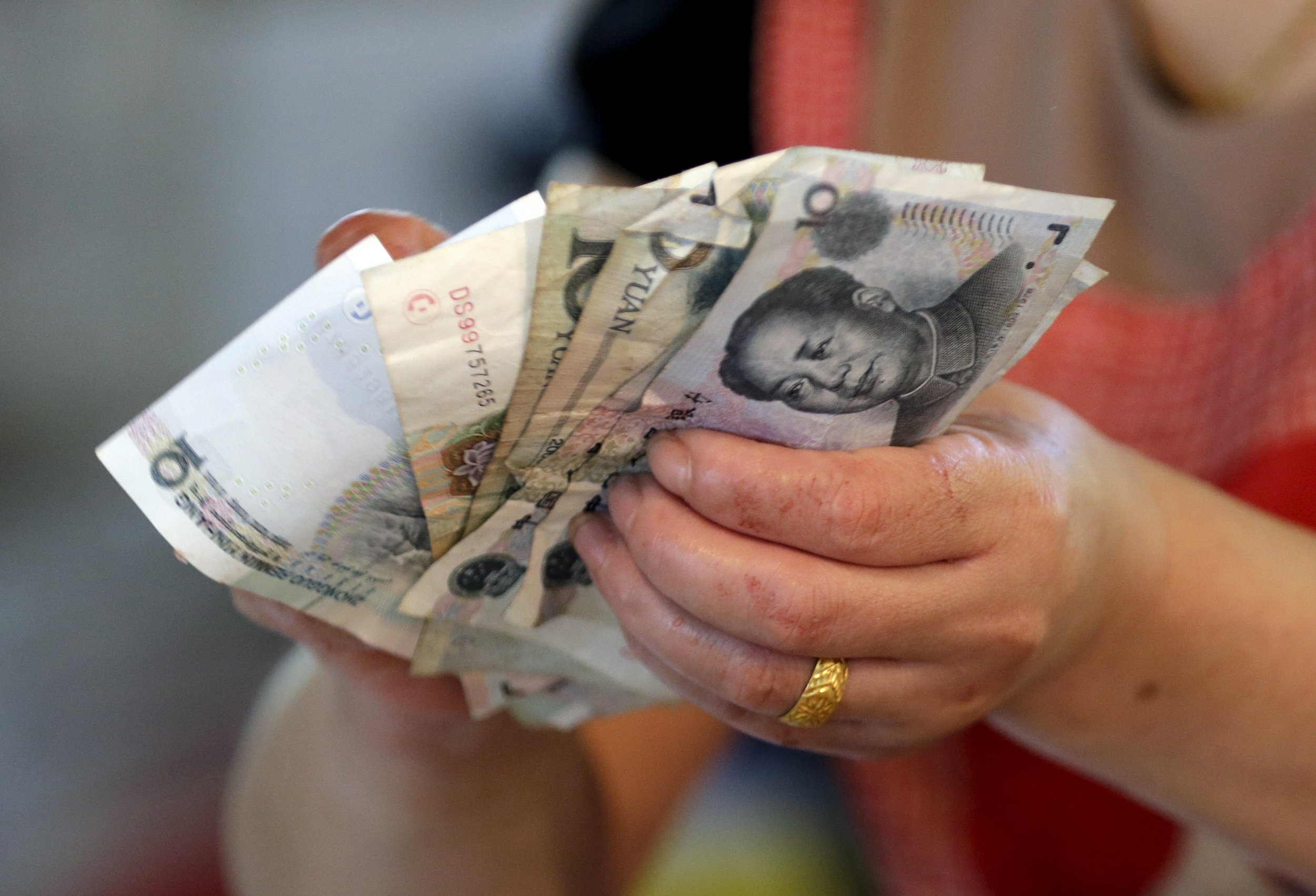 IMF Admits Chinese Renminbi To Benchmark Currency Basket Alongside 