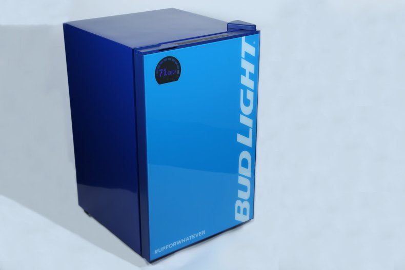 12_03_gadgets_Bud