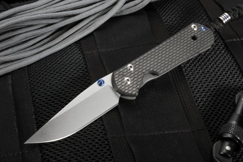 12_03_gadgets_knifeart