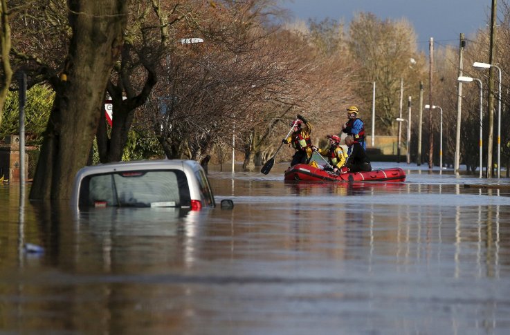 1206_ukstorm_4 1206_ukstorm_4