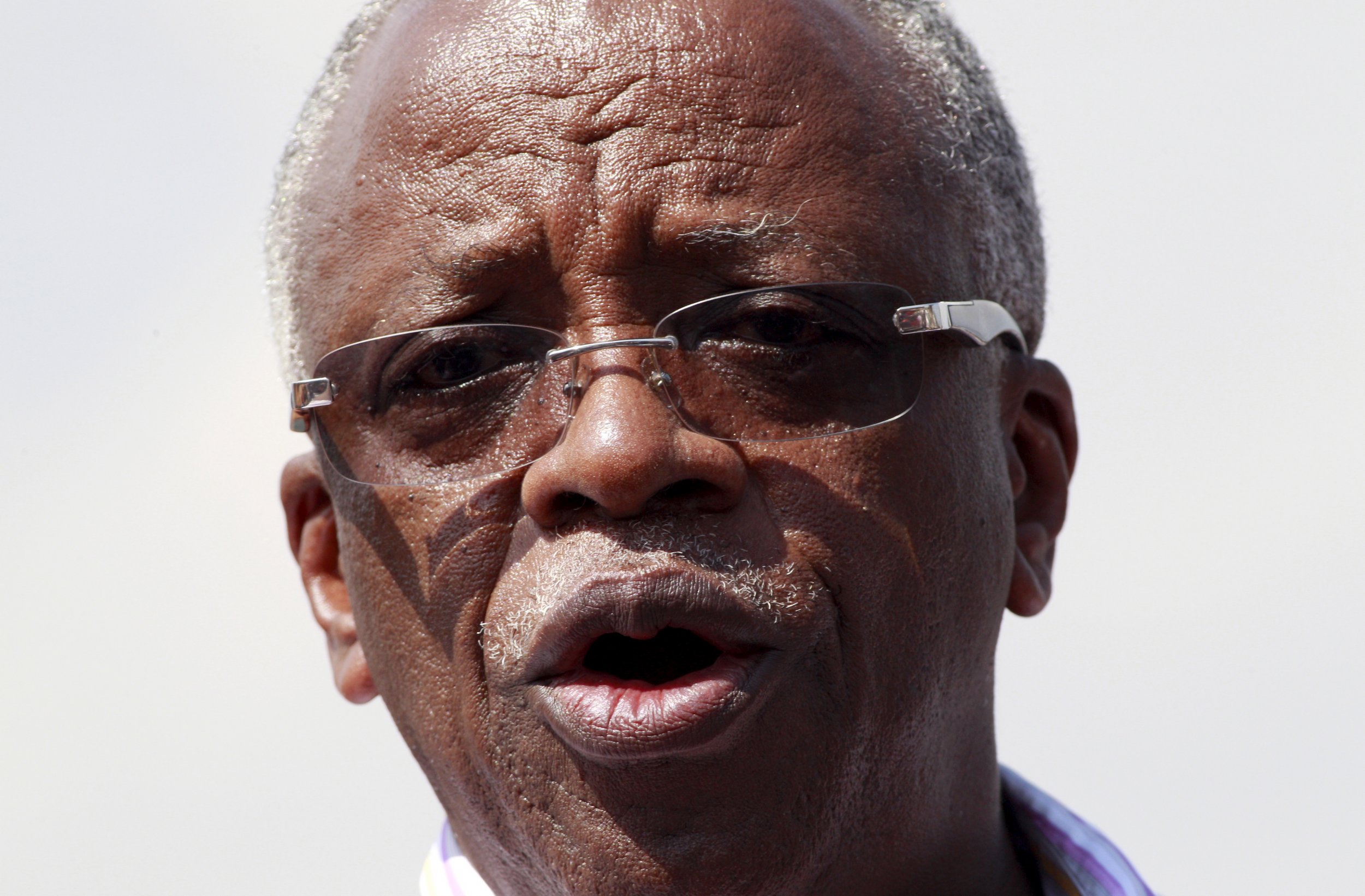 0108_Amama_Mbabazi