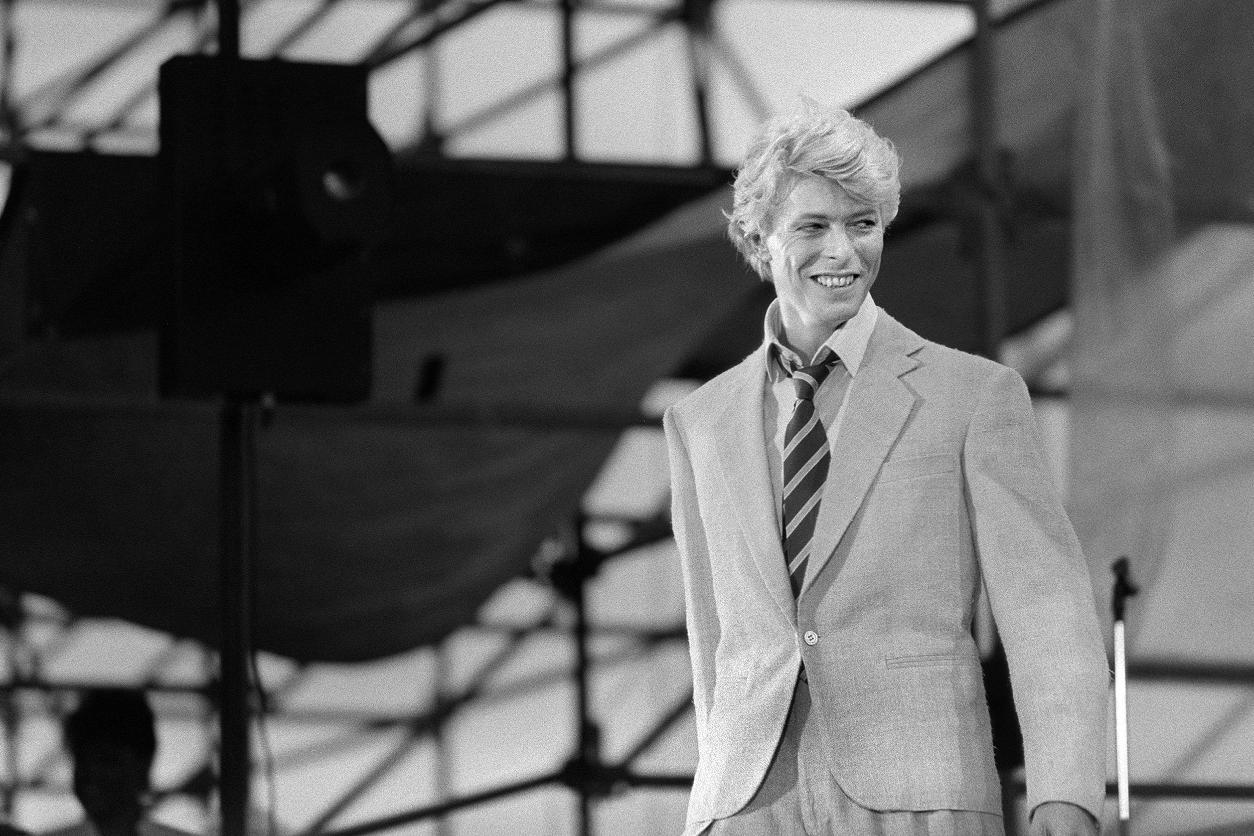 From the Archives Newsweeks 1983 David Bowie Profile picture