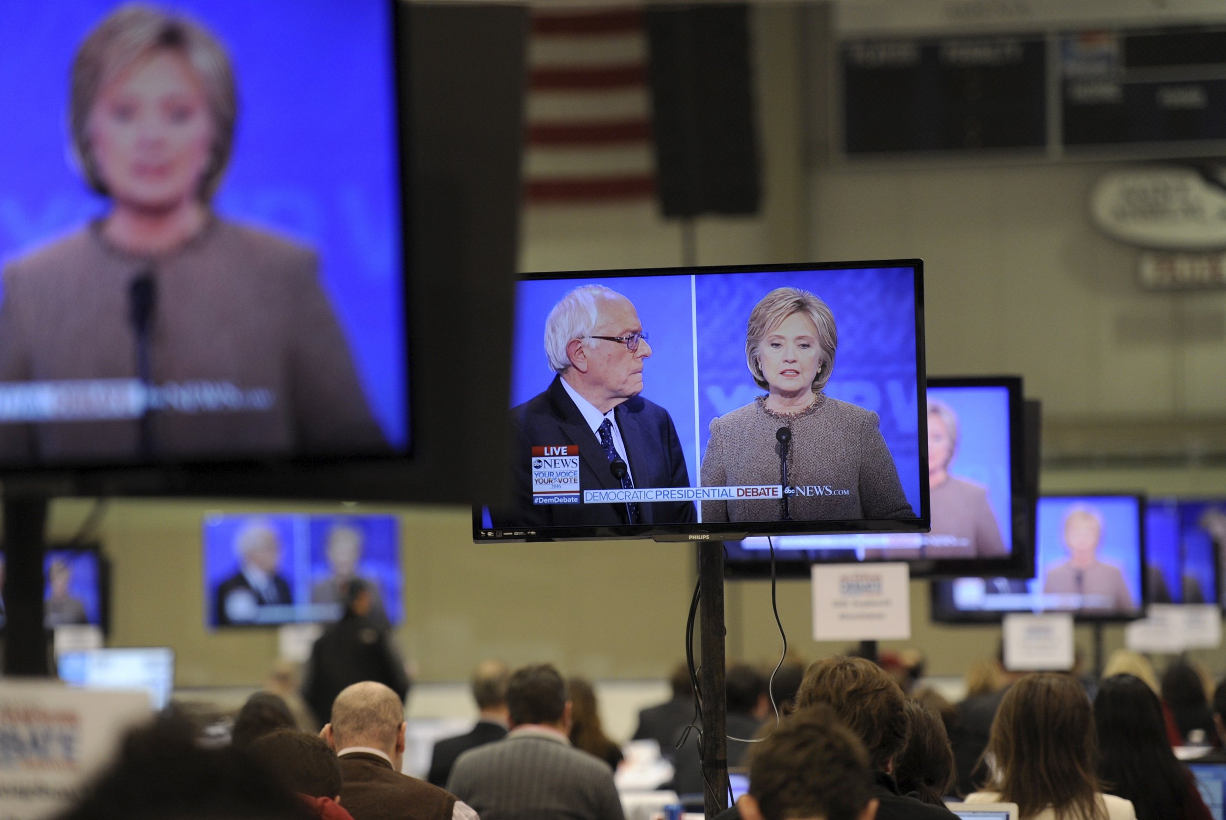 Lester Holt Moderating Sunday's NBC News Democratic Debate