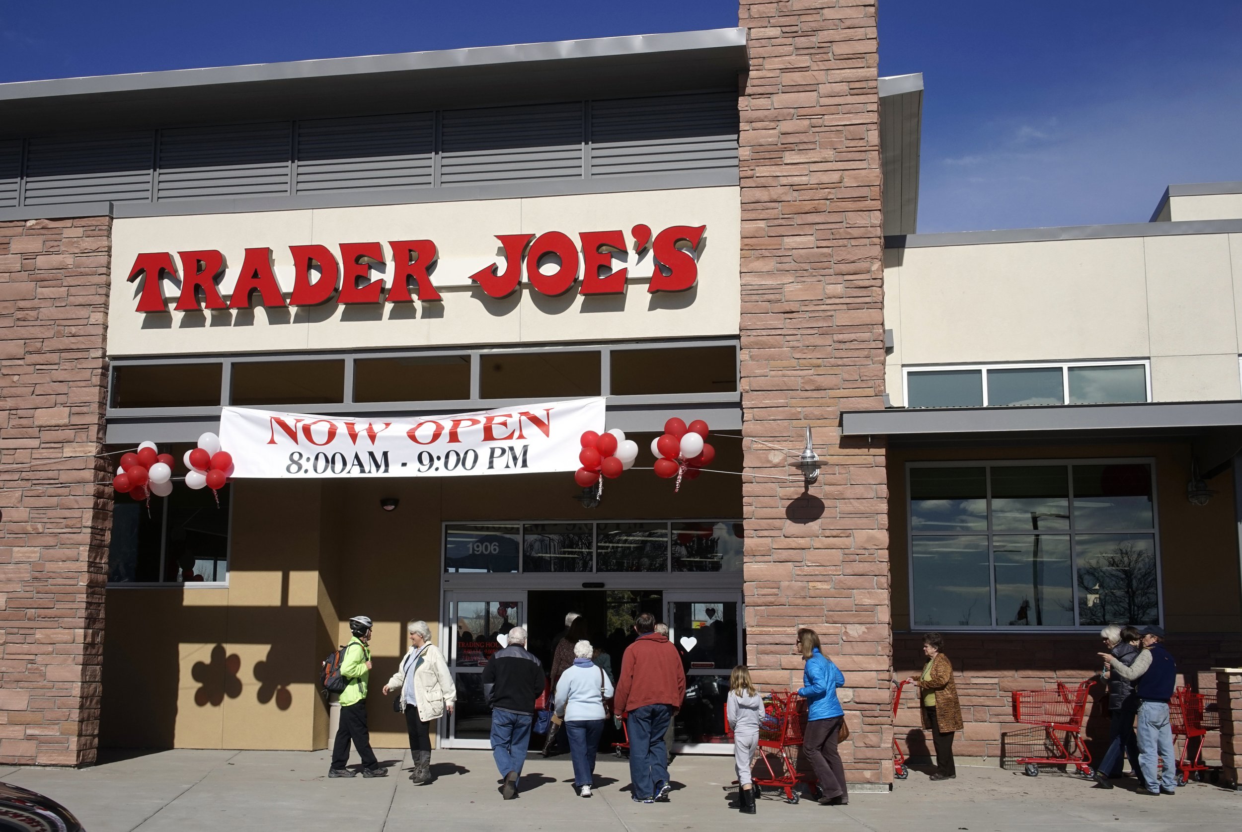 Trader Joe's Recalls Raw Cashews for Potential Salmonella Contamination 