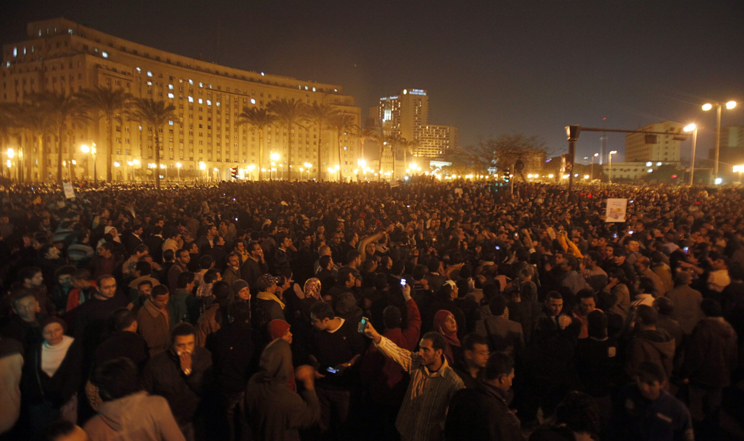 0122_Tahrir_Square_01