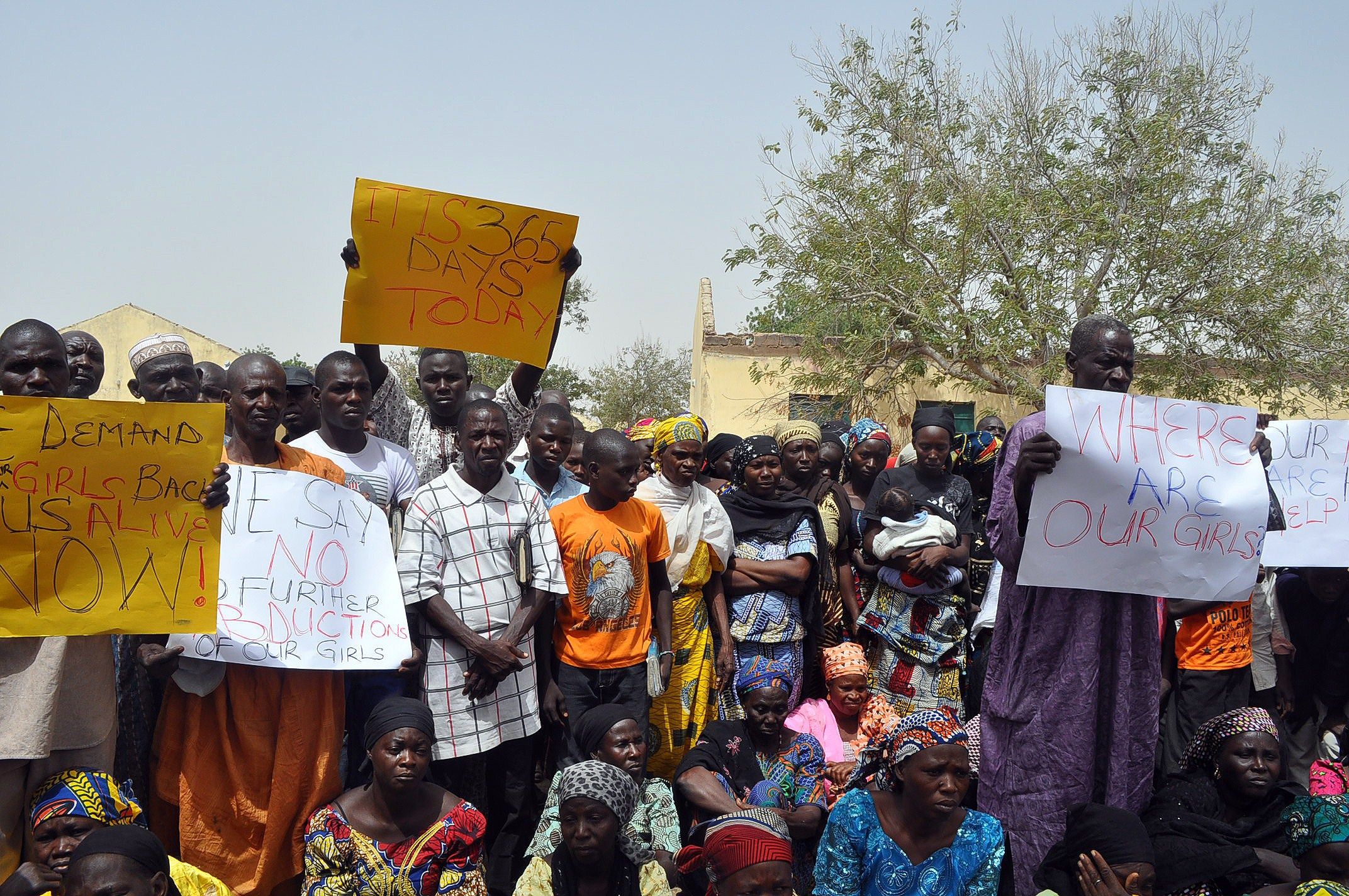 0127_Chibok_parents