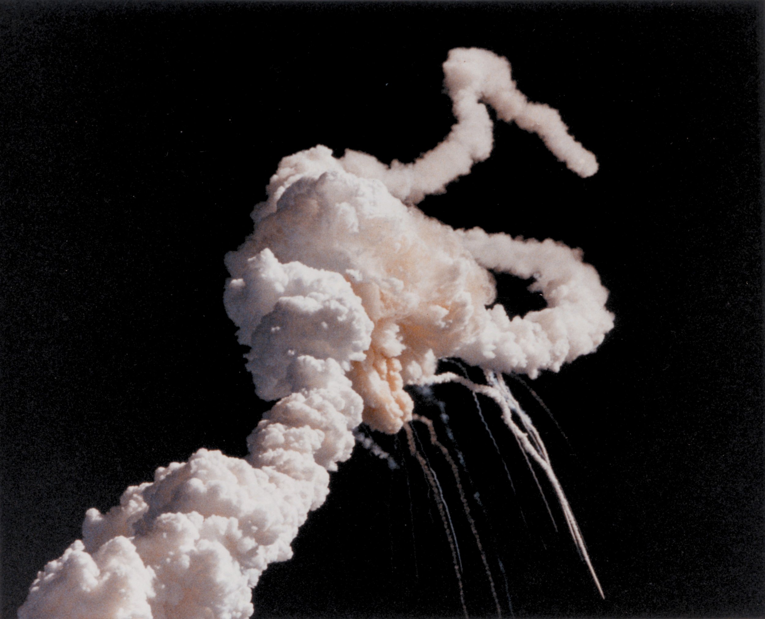 01_28_challenger_01 01_28_challenger_01