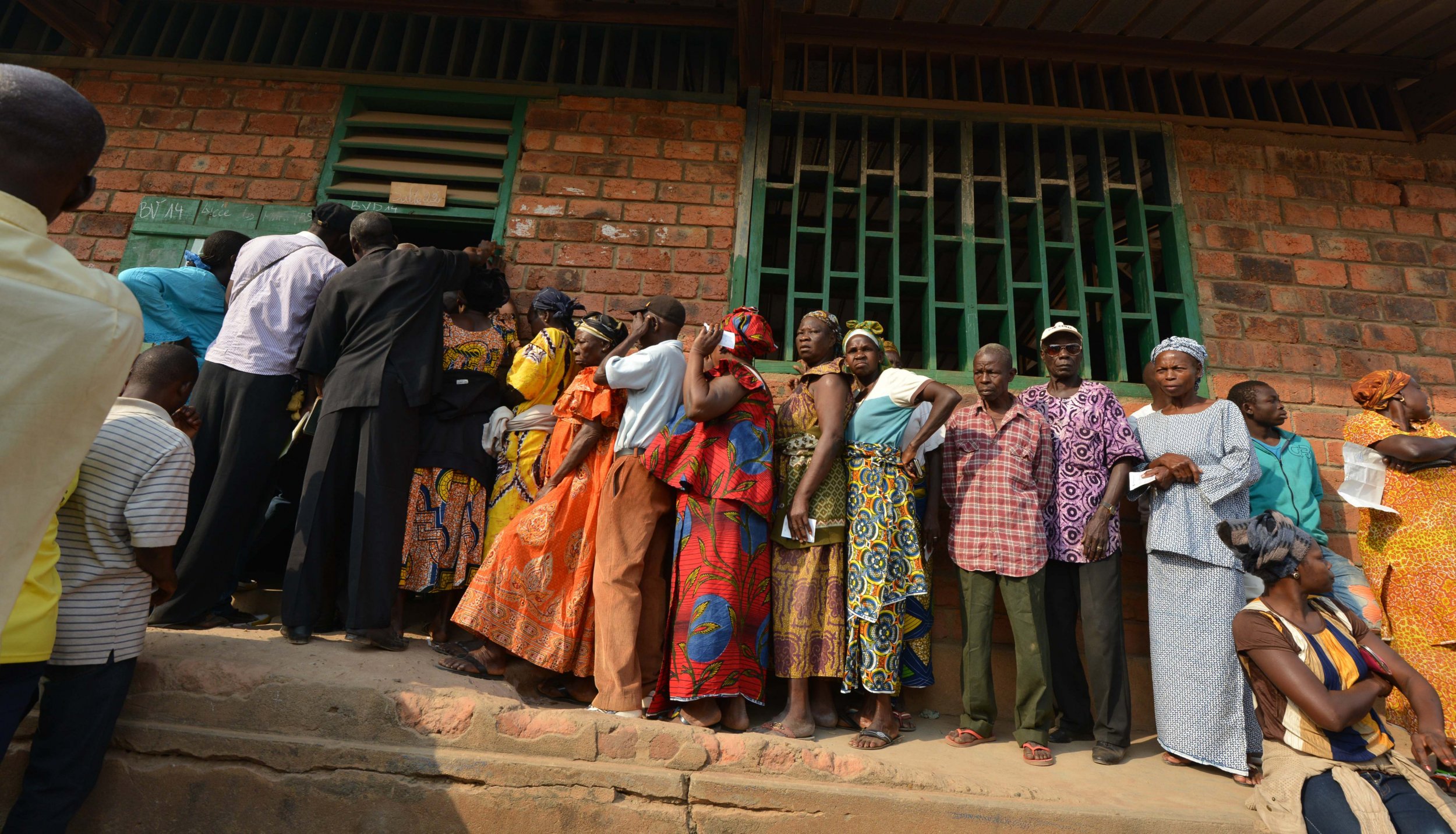 Bangui residents wait to vote in Central African Republic's elections