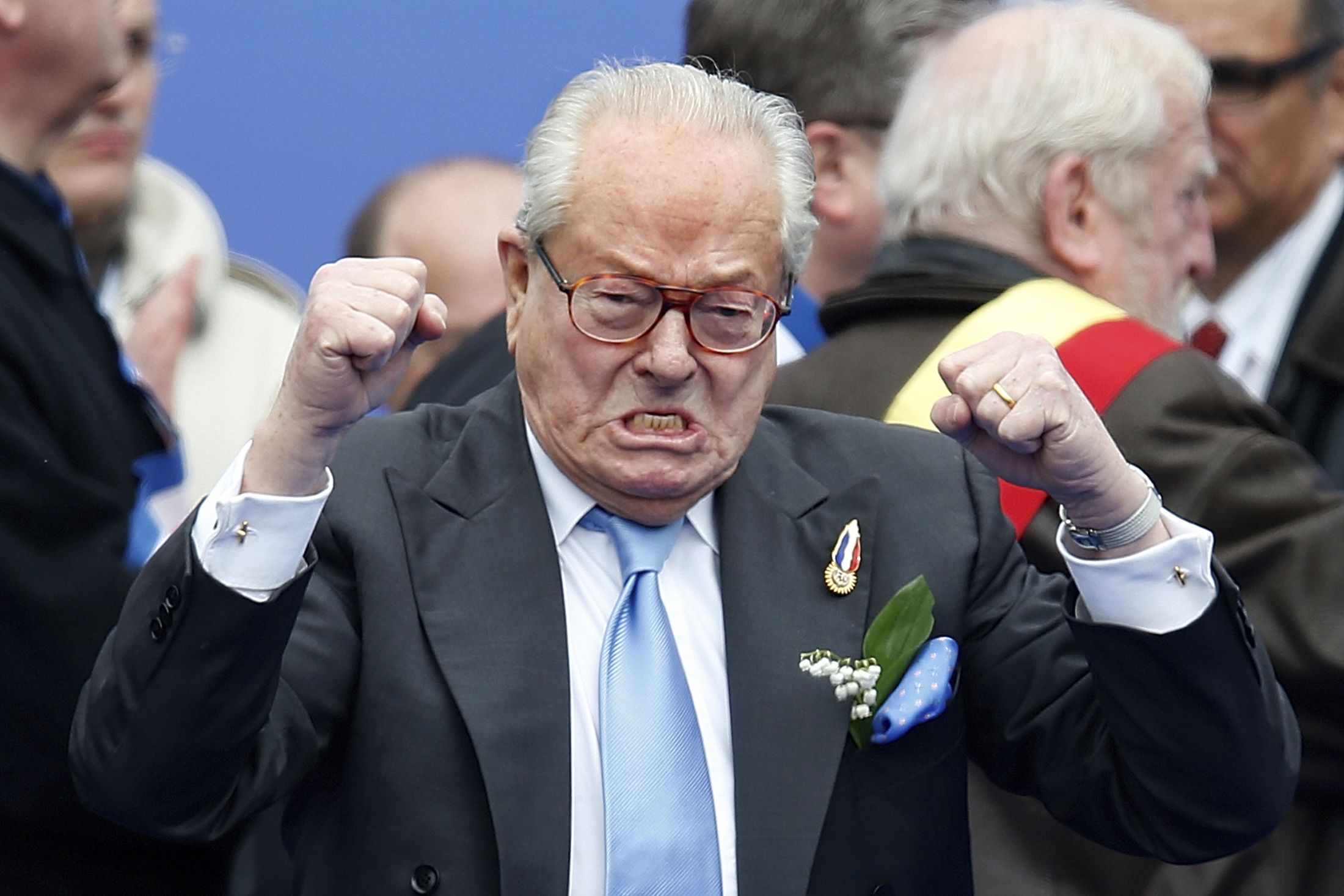 krokodil wond Tulpen Front National's Jean-Marie Le Pen Issues Ultimatum To Daughter Marine