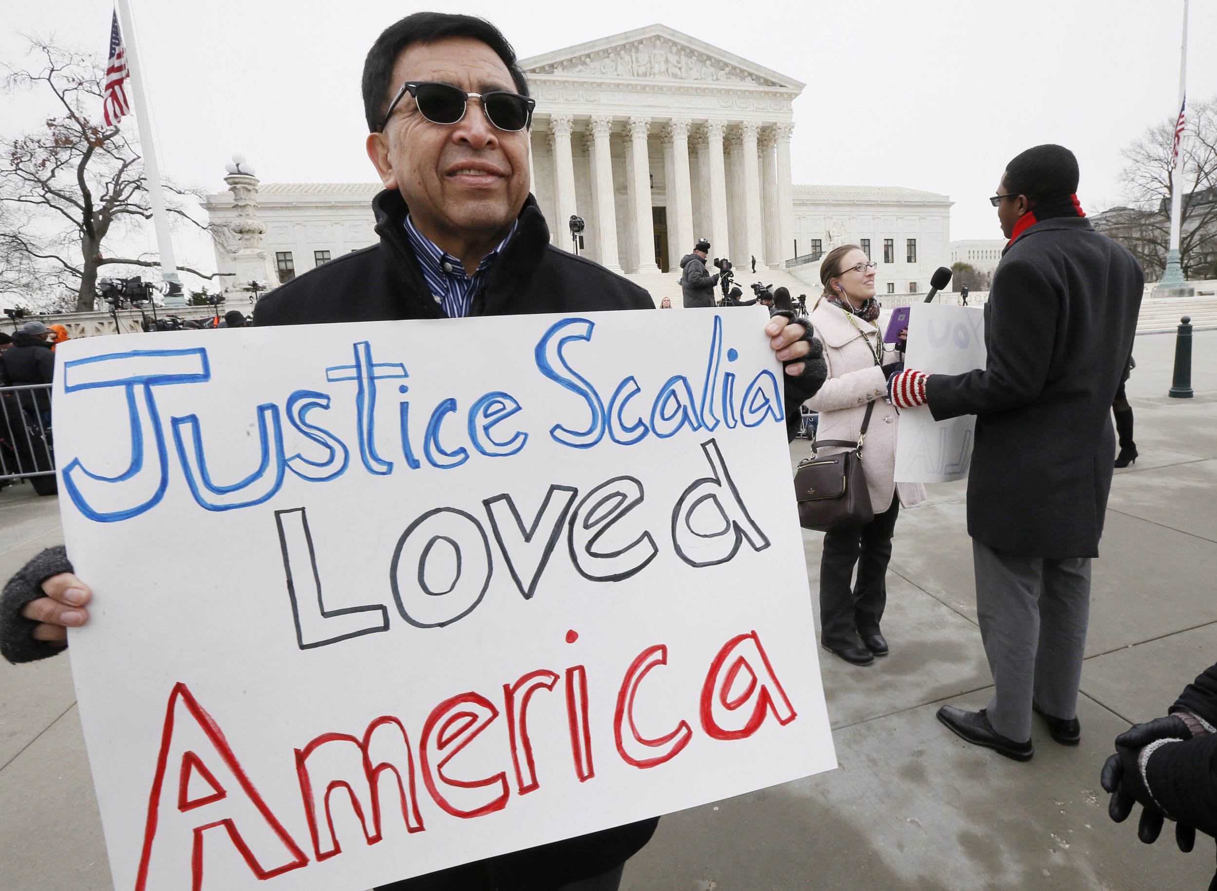 02_25_supreme_court_scalia_01 02_25_supreme_court_scalia_01