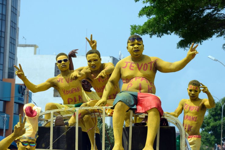 Supporters of Pascal Irenee Koupaki rally in Cotonou.