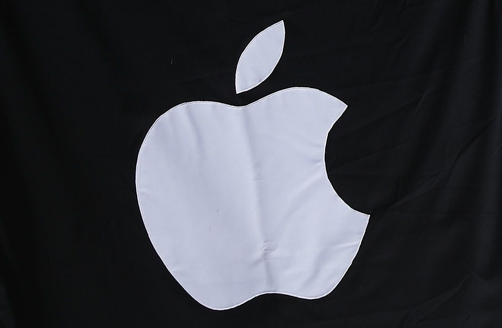 apple lawsuit 450m ebook tim cook
