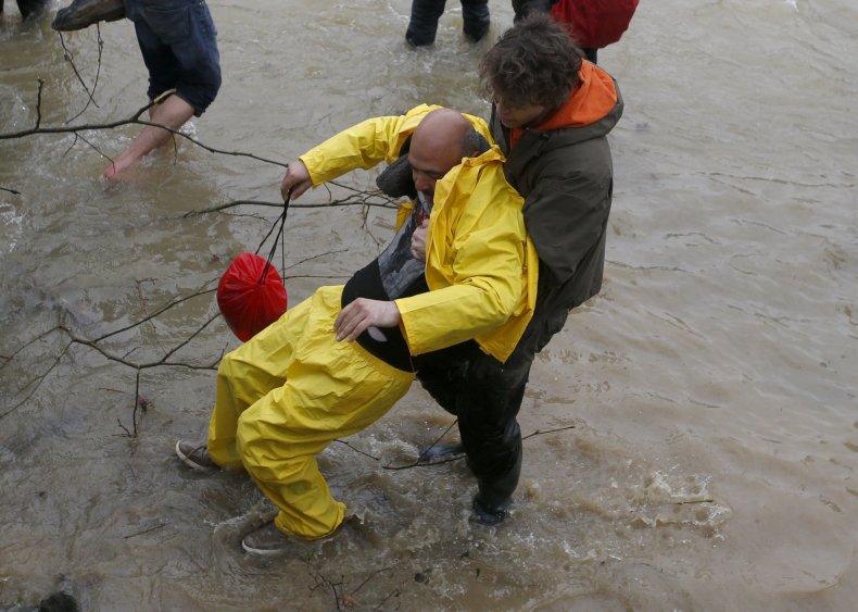 03_14_migrants_macedonia_03