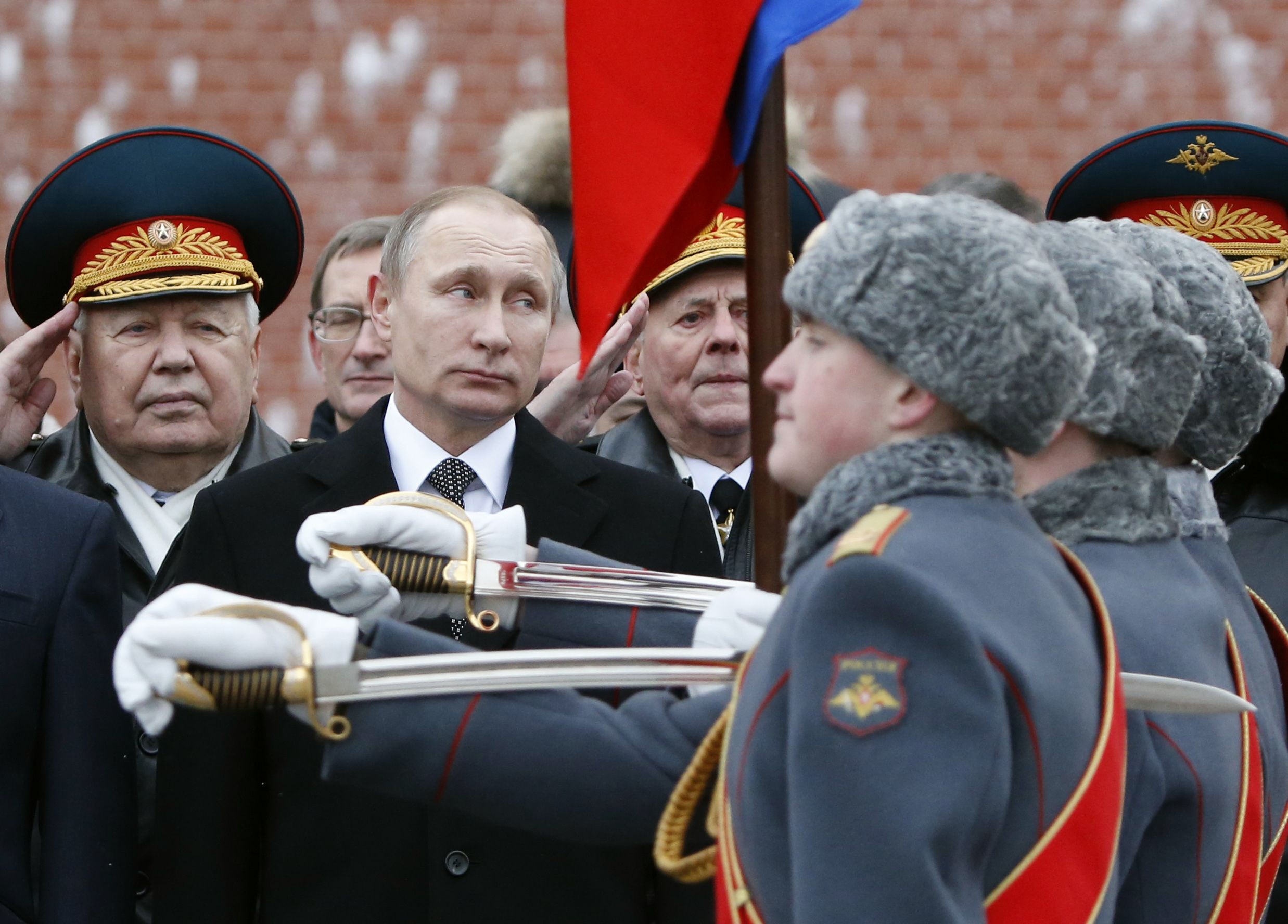 Putin honour guard