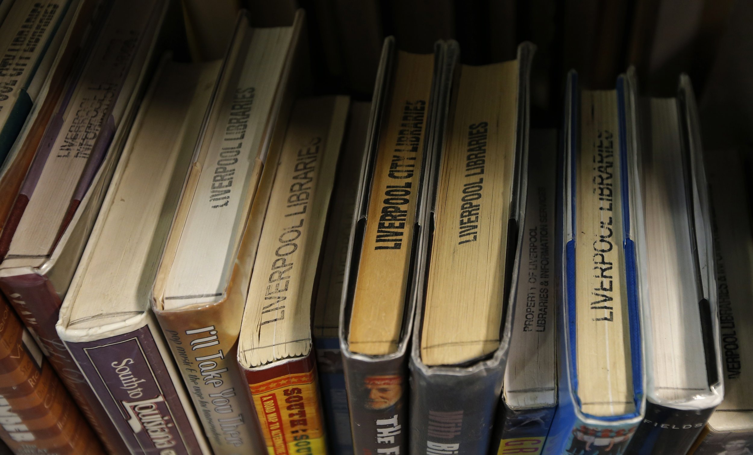 Books in a British library 