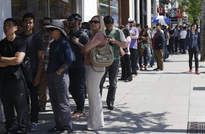 Model 3 preorder line