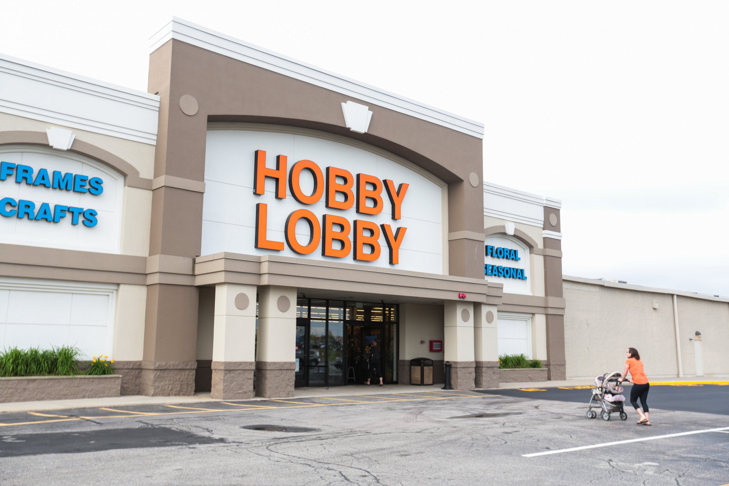 The Messiah Cometh Hobby Lobby S Museum Of The Bible Descends On
