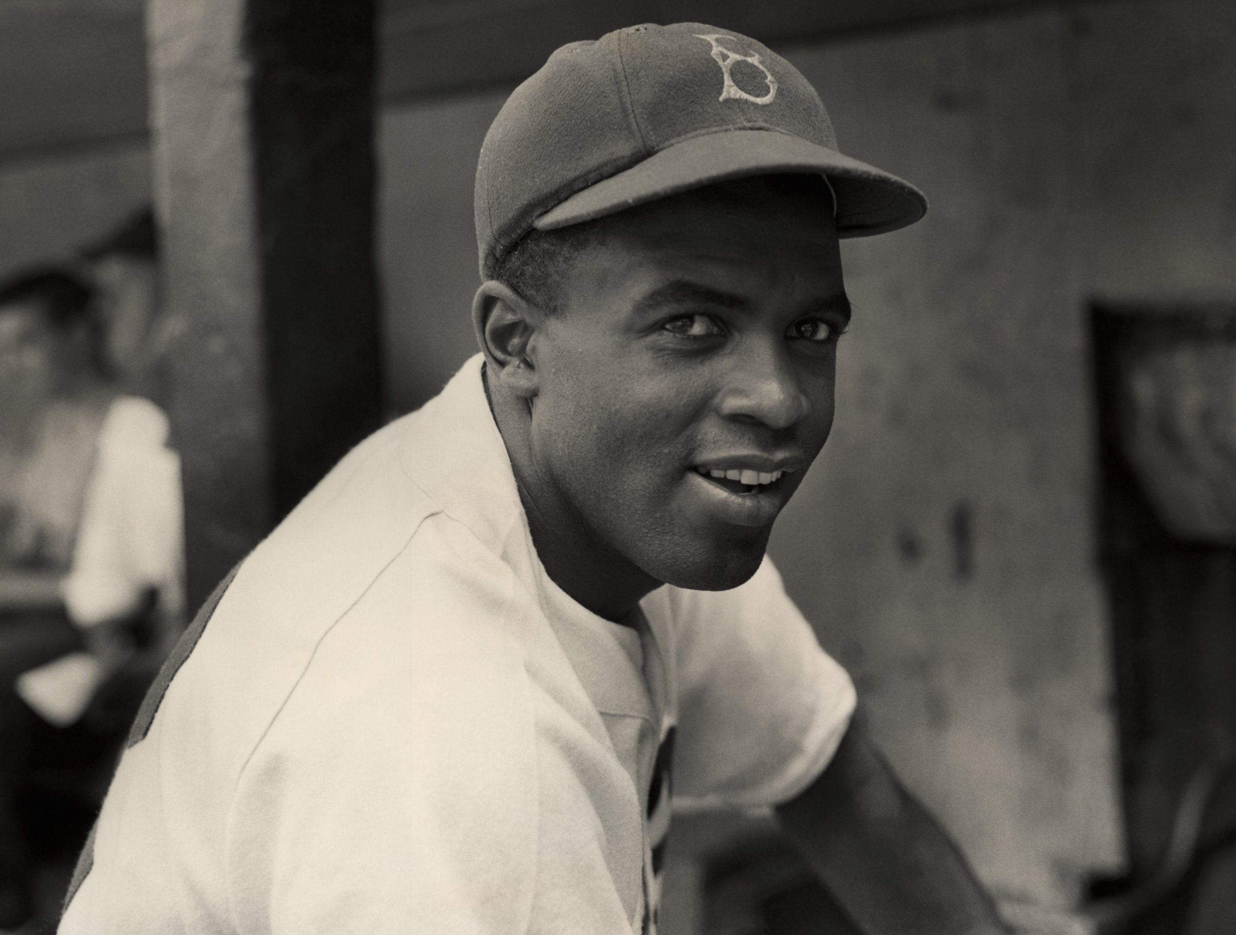 Did Jackie Robinson-Pee Wee Reese embrace happen? Ken Burns doc