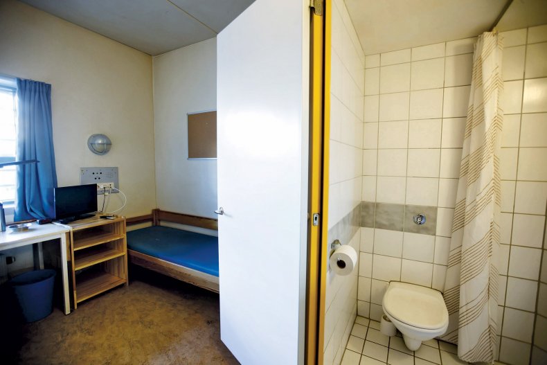 04_22_Breivik_07