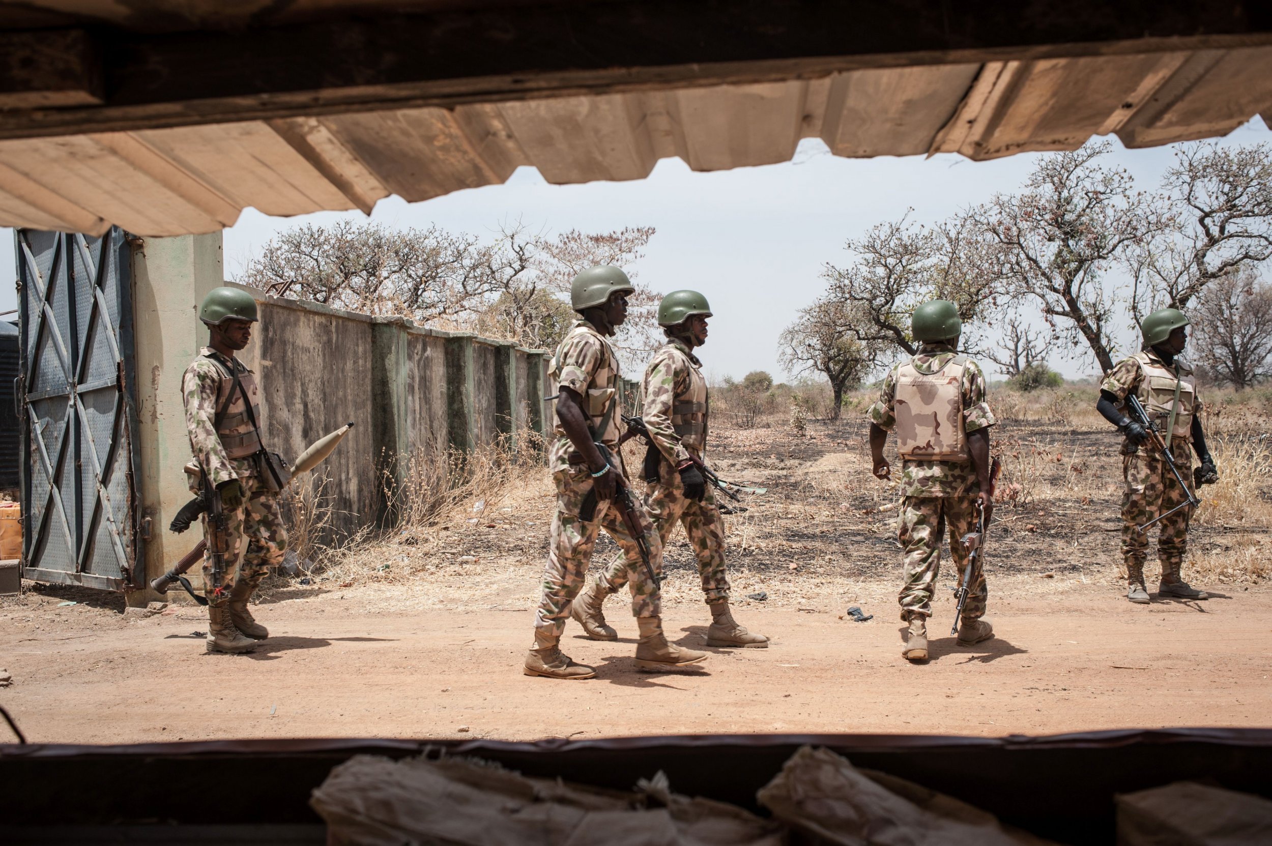 Nigerian soldiers at Chibok school.