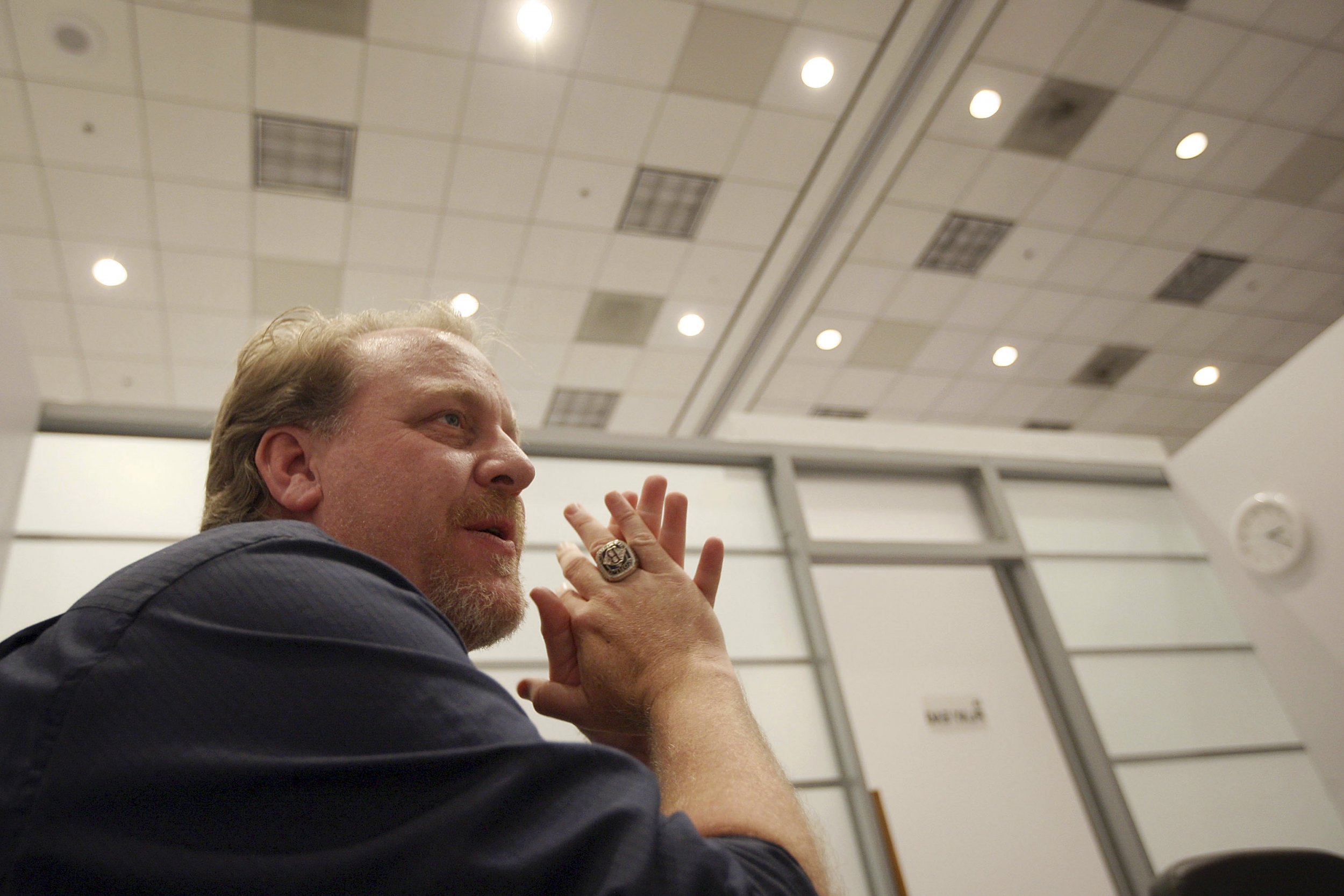 ESPN fires Curt Schilling over Facebook comments 