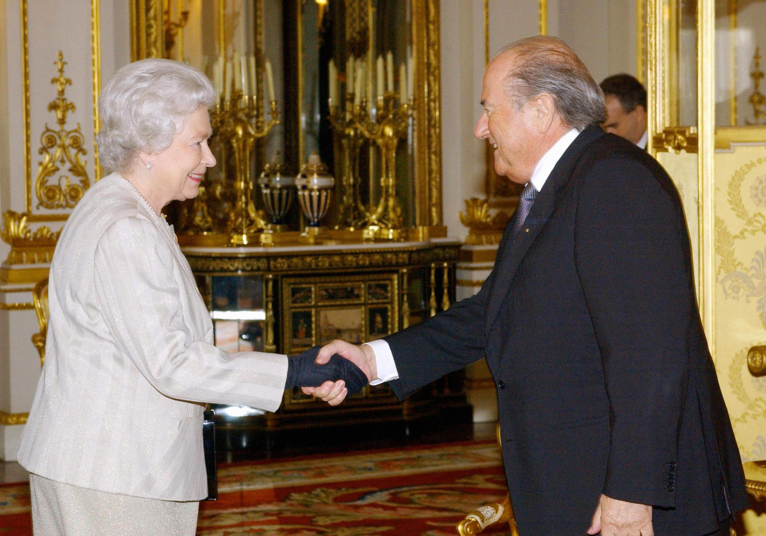 The Queen\'s 90th Birthday: Reveals Is a Sepp II \'Football Elizabeth Expert\' Blatter